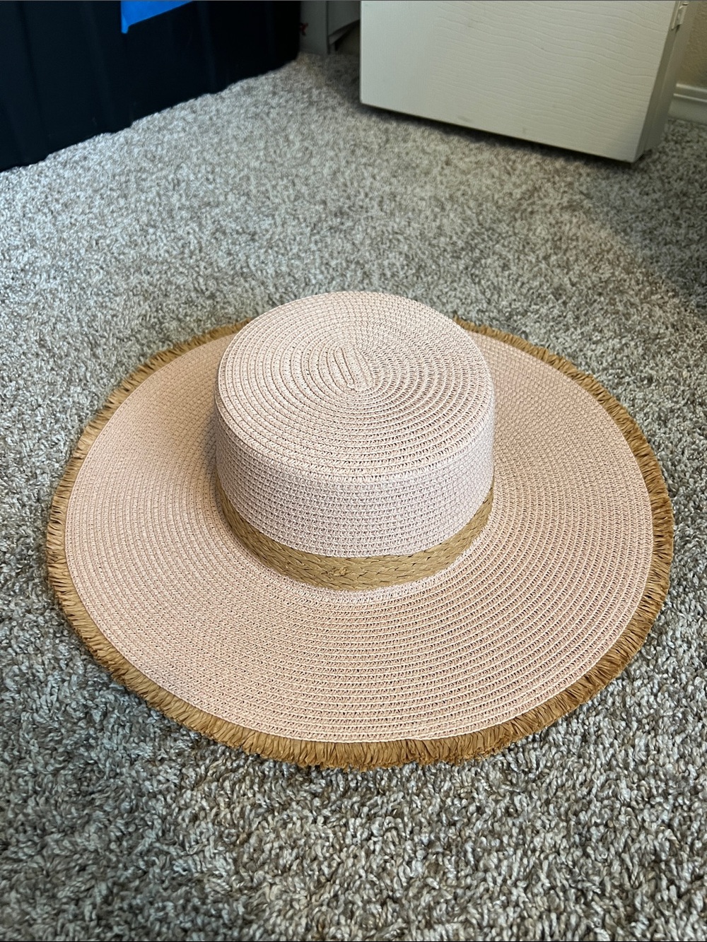 Straw Wide-Brim Sun Hat in Blush Pink with Natural Trim
